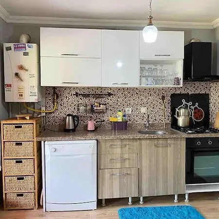 Masukiye Pink House Apartment