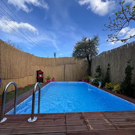 דירה Masukiye Pink House *