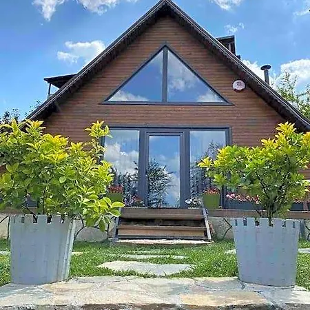 Masukiye Pink House *